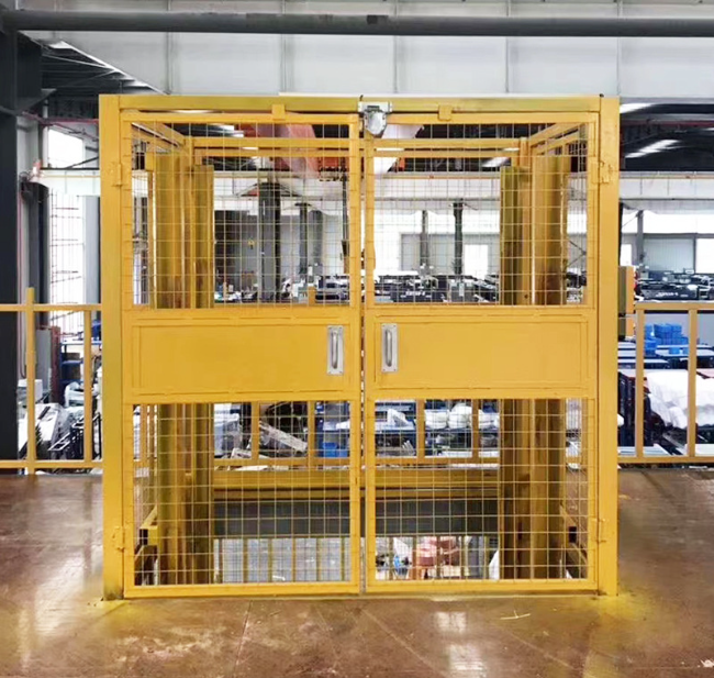 金昌智能导轨式升降机亮相