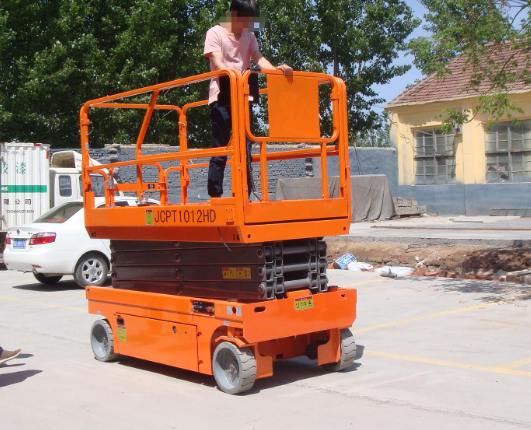 金昌移动式升降平台规格与使用规范